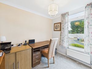 Bedroom- click for photo gallery